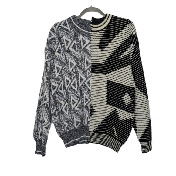 Vintage Custom Cut Sew Sweater Crewneck Abstract Geometric Art Black White